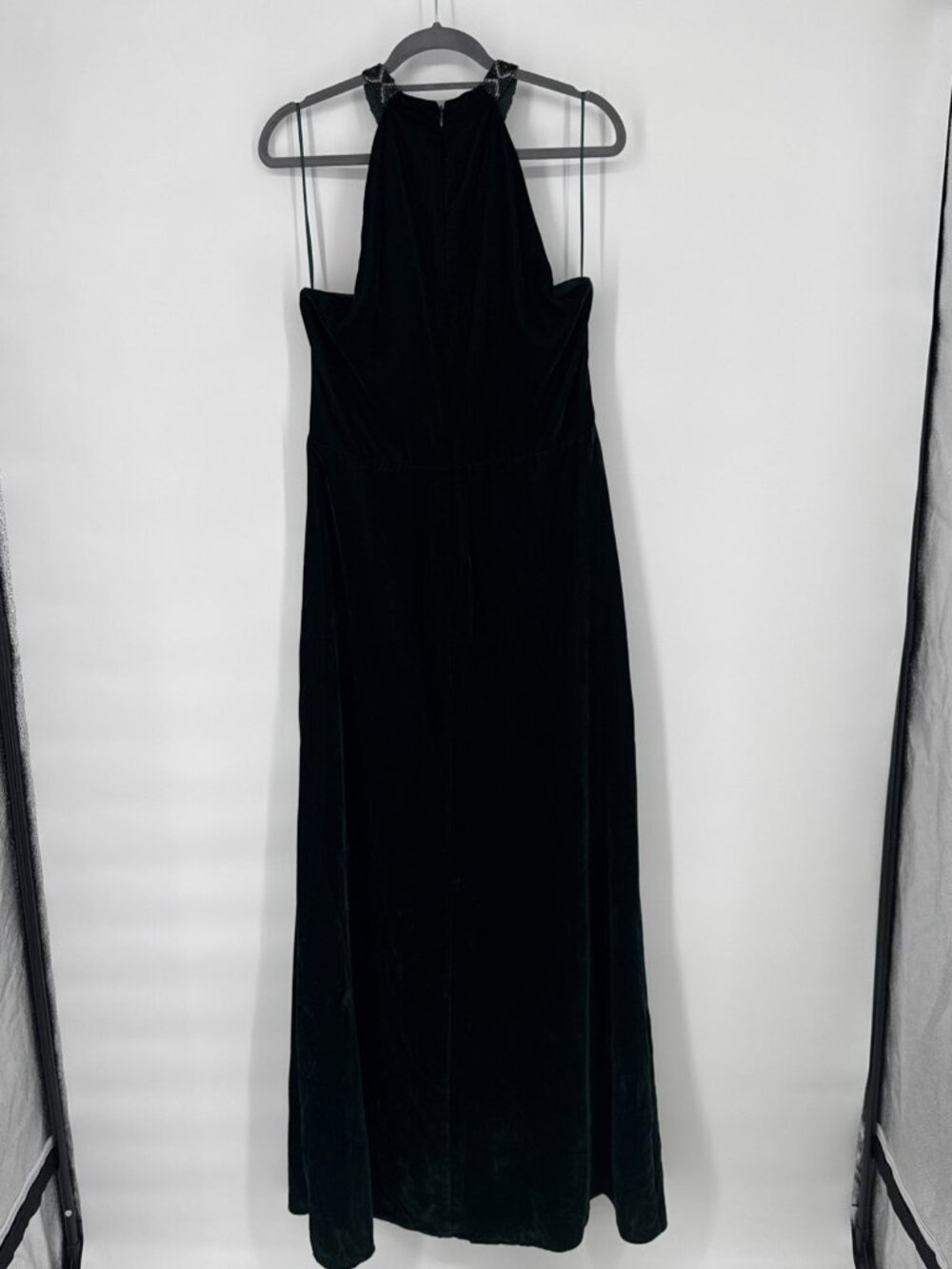 Lauren Ralph Lauren Women Size 14 Green Sleeveless Velvet Beaded Halter Gown NWT - Picture 10 of 14